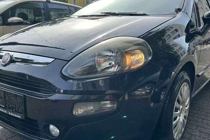 Fiat Punto 144.000 km 3.249 € Essen 45145