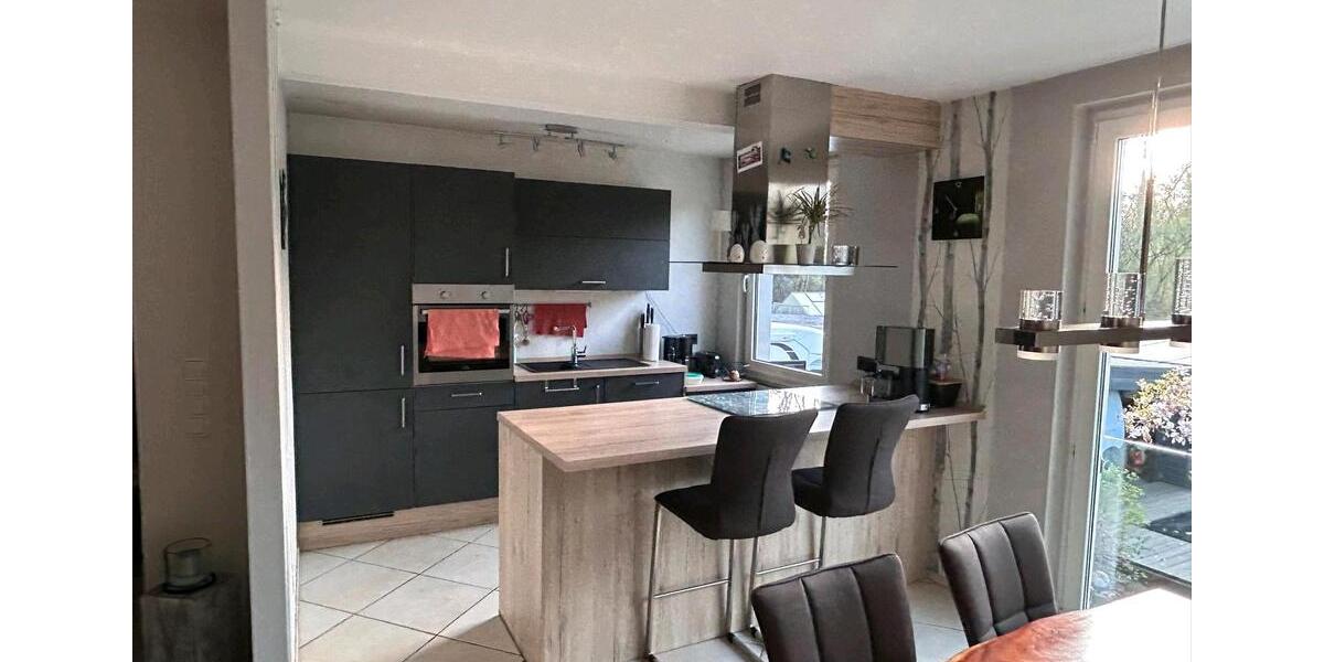 Erdgeschoss Wohnung ab 15. März zu vermieten 3 zimmer