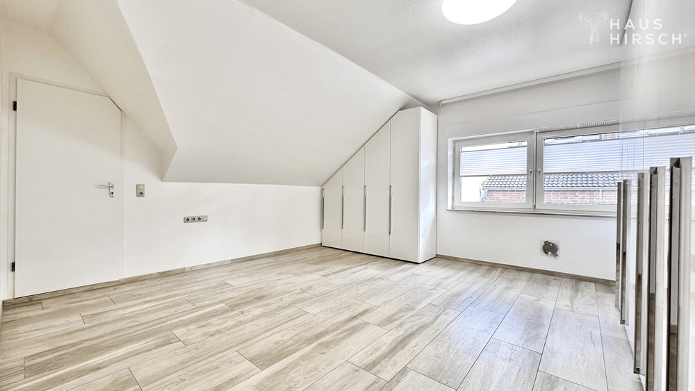 Exklusive 117 qm Luxuswohnung in Ratingen Mitte - Licht & Lebensqualität, Stellplatz, Balkon Küche. 2 zimmer