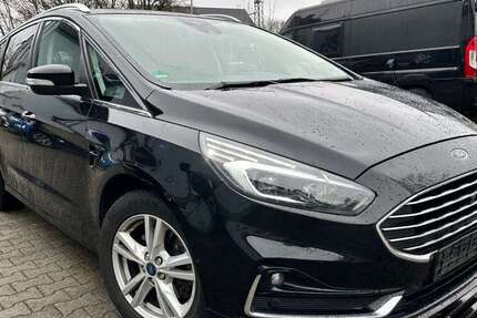 Ford S-Max 200.000 km 12.900 &euro; Mülheim an der Ruhr 45481
