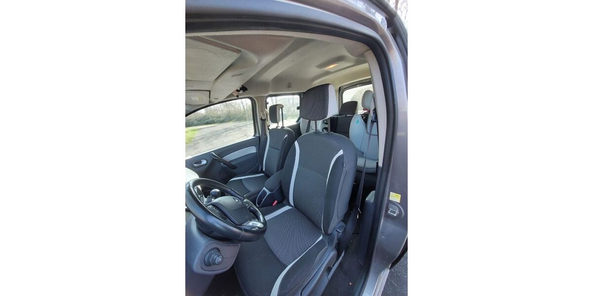 Renault Kangoo 134.000 km 9.950 &euro; Duisburg 47226