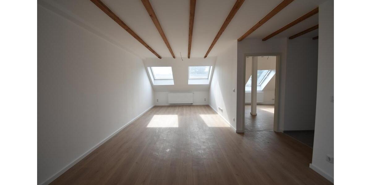 Dachgeschoßwohnung Duisburg Walsum - 2 Zimmer, 54 m&sup2;, 450&euro; | Angebot:26334939