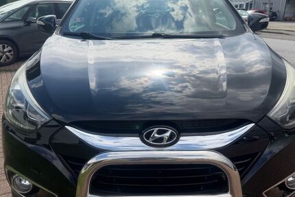Hyundai ix35 90.000 km 9.990 &euro; Hünxe 46569