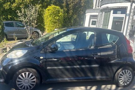 Peugeot 107 125.000 km 990 &euro; Essen 45326