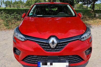 Renault Clio 52.549 km 10.990 € Oberhausen 46047