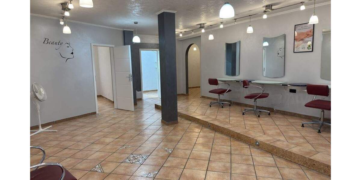 Gewerbeobjekt Gevelsberg - 5 Zimmer, 1.349&euro; | Angebot:25686645