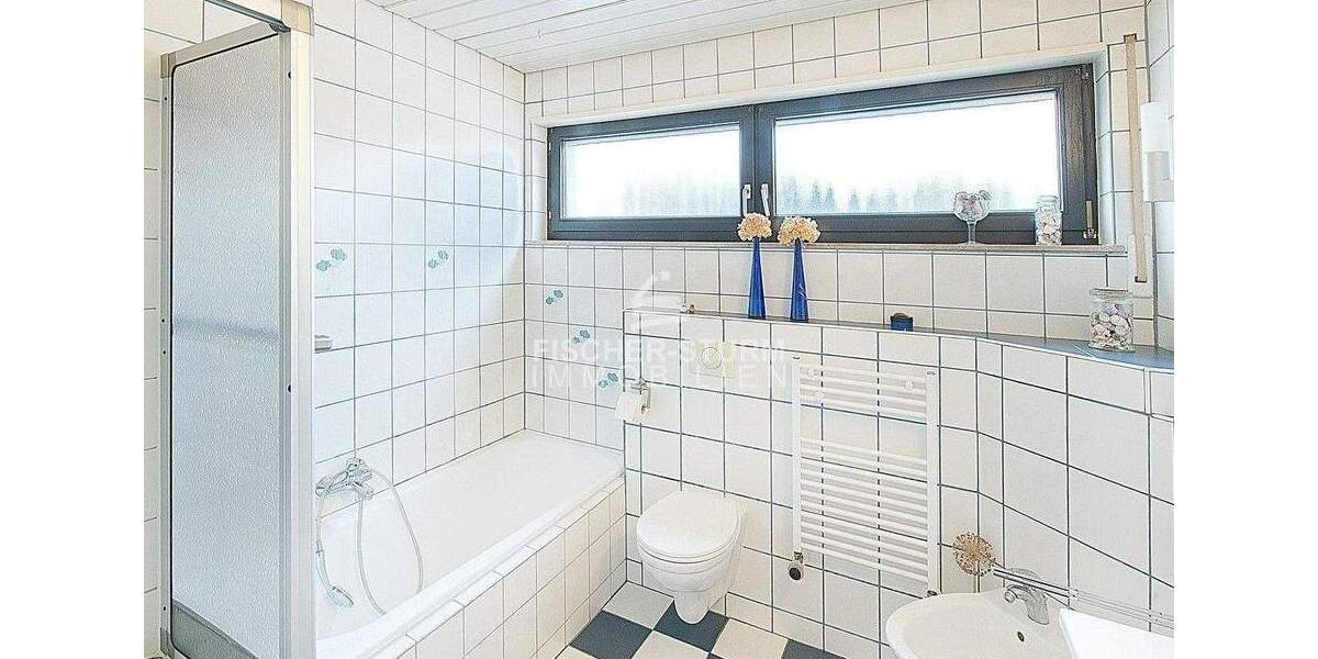 Reihenmittelhaus Mettmann Obschwarzbach - 5 Zimmer, 144 m&sup2;, 480.000&euro; | Angebot:25802051