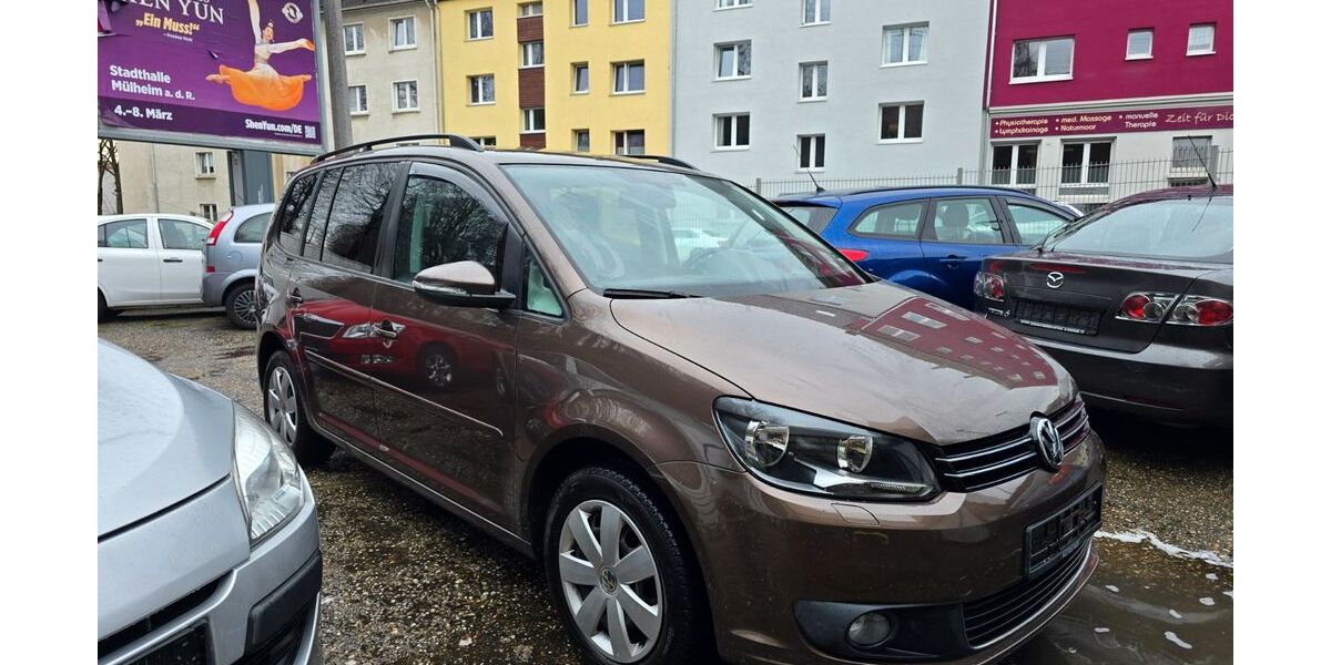 VW Touran 128.000 km 7.500 &euro; Essen 45144