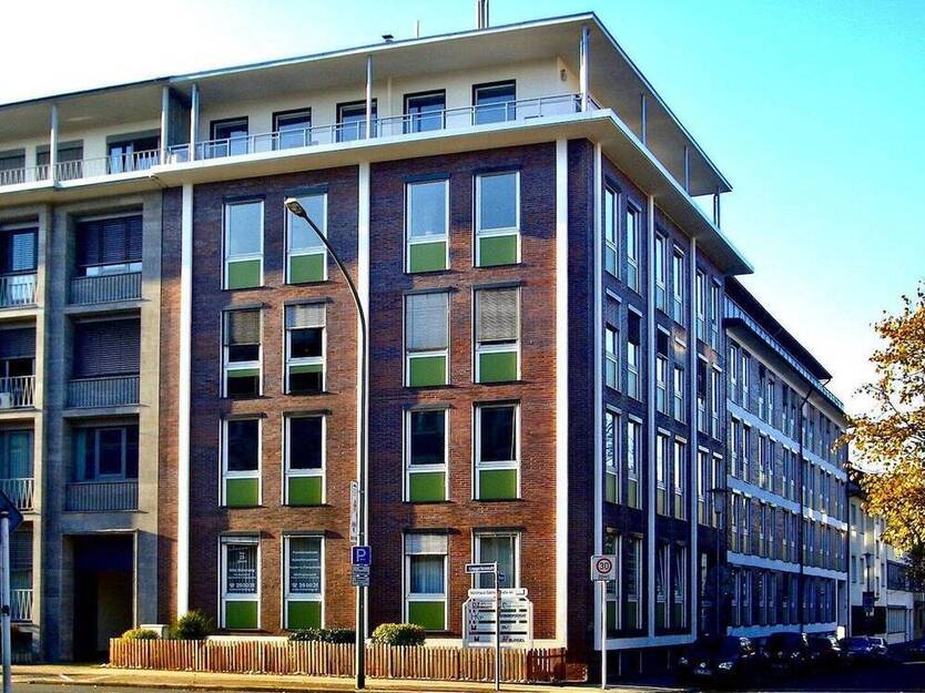 Attraktive Büroetage mit Penthouse-Charakter direkt vom Eigentümer