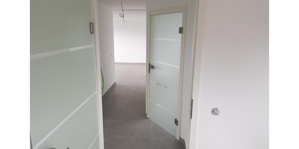 Dachgeschoßwohnung Oberhausen - 3.5 Zimmer, 96 m&sup2;, 930&euro; | Angebot:25857298