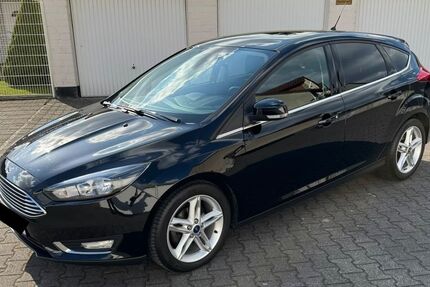Ford Focus 66.000 km 9.299 &euro; Oer-Erkenschwick 45739