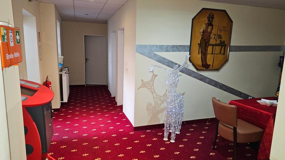 Teil 2 von WOHN-GESCHÄFTSHAUS am LINKEN NIEDERRHEIN, VON PRIVAT zimmer