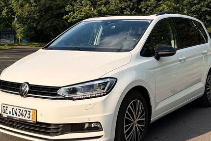 VW Touran 159.902 km 19.450 &euro; Herne 44651