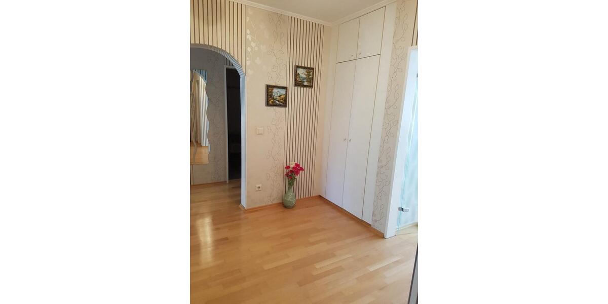 Erdgeschoßwohnung Wuppertal Cronenberg - 4 Zimmer, 113 m&sup2;, 299.000&euro; | Angebot:24901095
