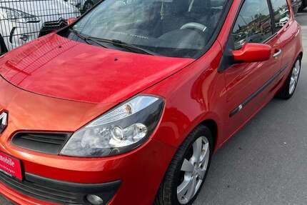 Renault Clio 135.000 km 2.300 &euro; Herne 44653