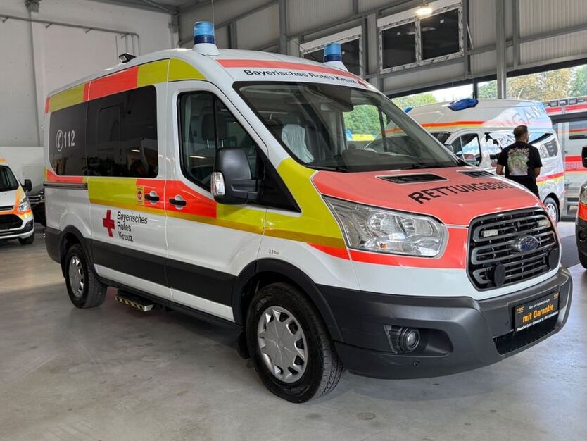 Ford Transit 289.500 km 15.400 € Gelsenkirchen 45879