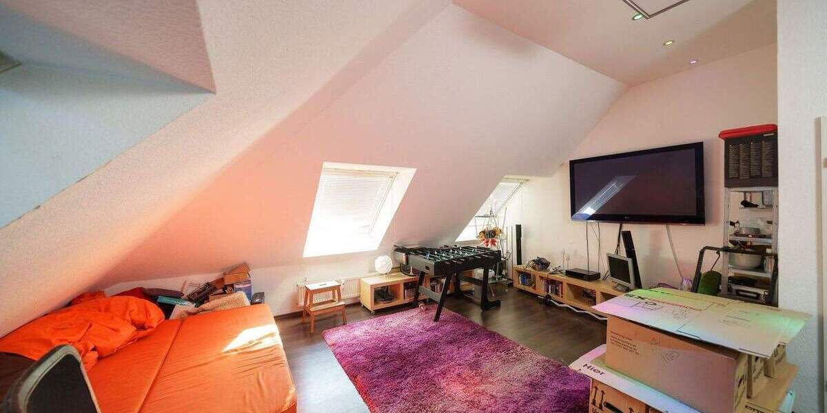 Großzügige Wohnung über 3 Etagen in Bochum LindenDahlhausen 8 zimmer