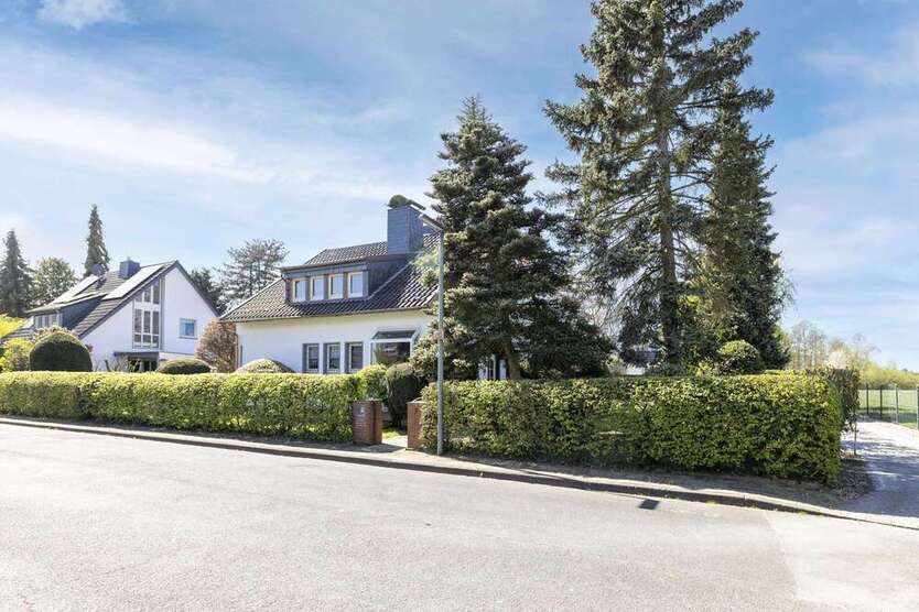 Haus zum Kaufen in Neuss 750.000 € 127 m²