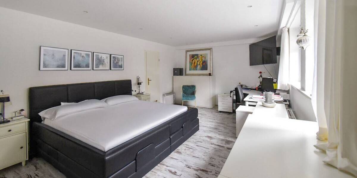 Einfamilienhaus Essen Heidhausen - 5 Zimmer, 220 m&sup2;, 975.000&euro; | Angebot:26499112