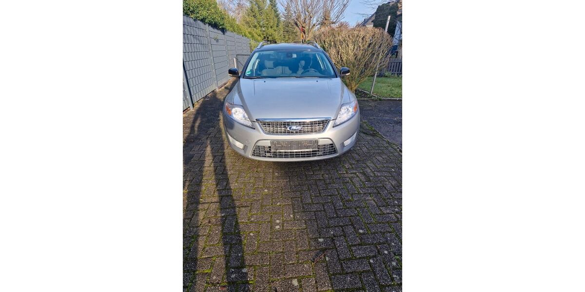 Ford Mondeo 245.000 km 2.399 &euro; Essen 45326
