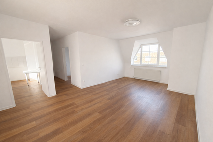 Wohnung Duisburg Duisburg-Mitte - 4 Zimmer, 89 m&sup2;, 723&euro; | Angebot:27171568