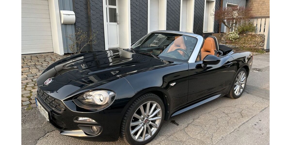 Fiat 124 Spider 78.000 km 16.995 &euro; Gevelsberg 58285