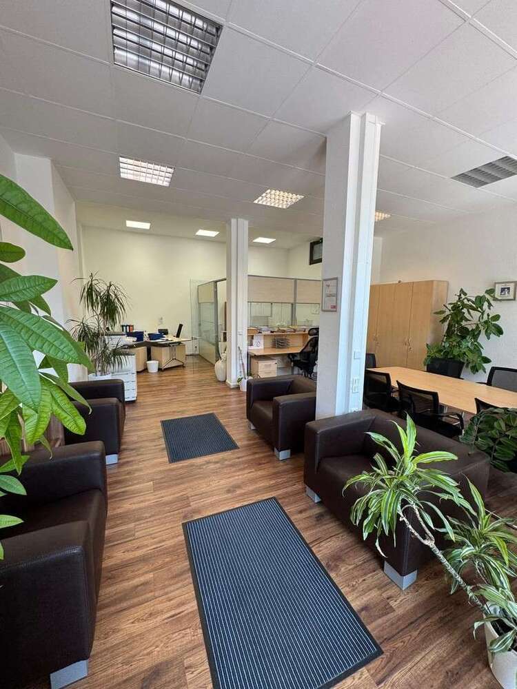 Büro in Erkrath 975 € 90 m²