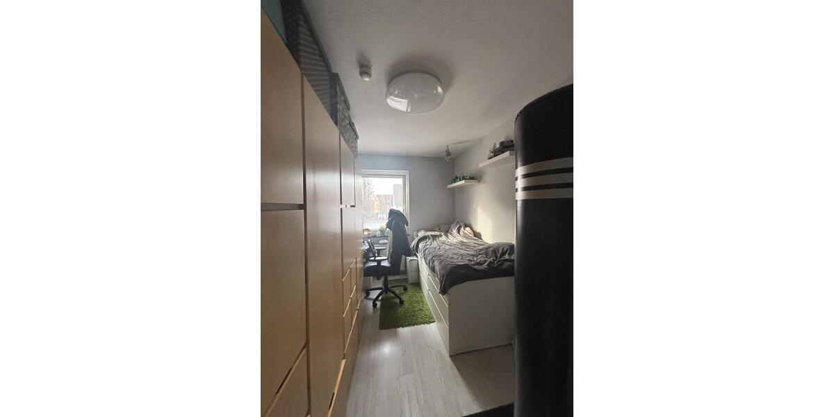 Etagenwohnung Voerde (Niederrhein) - 4.5 Zimmer, 72 m&sup2;, 576&euro; | Angebot:25563147