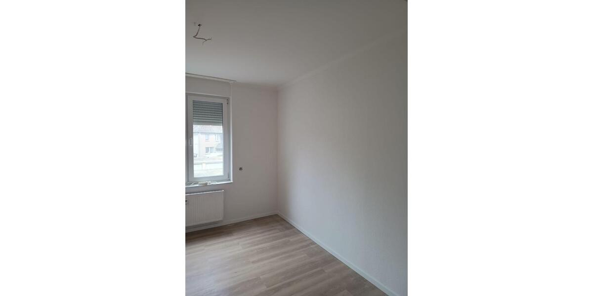 Etagenwohnung Oberhausen Alt-Oberhausen - 3 Zimmer, 65 m&sup2;, 180.000&euro; | Angebot:26414853