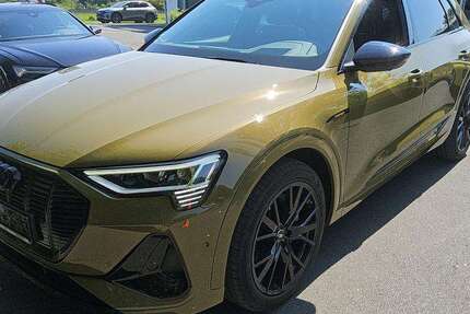Audi e-tron 33.040 km 45.950 € Hagen 58091