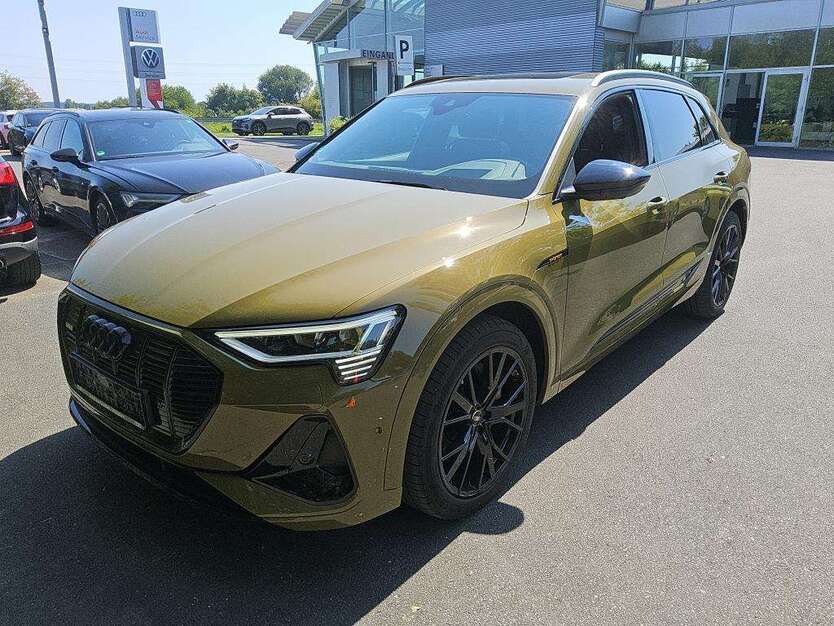 Audi e-tron 33.040 km 45.950 € Hagen 58091