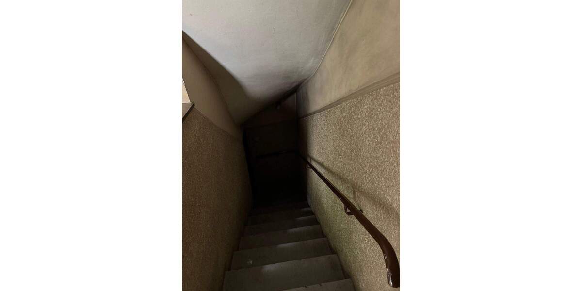 Mehrfamilienhaus mit Gewerbeeinheit im Hof am Innenhafen 1 zimmer