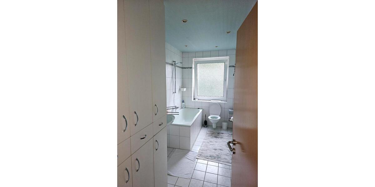 Etagenwohnung Essen Stadtbezirk III - 3.5 Zimmer, 88 m&sup2;, 225.000&euro; | Angebot:27474973