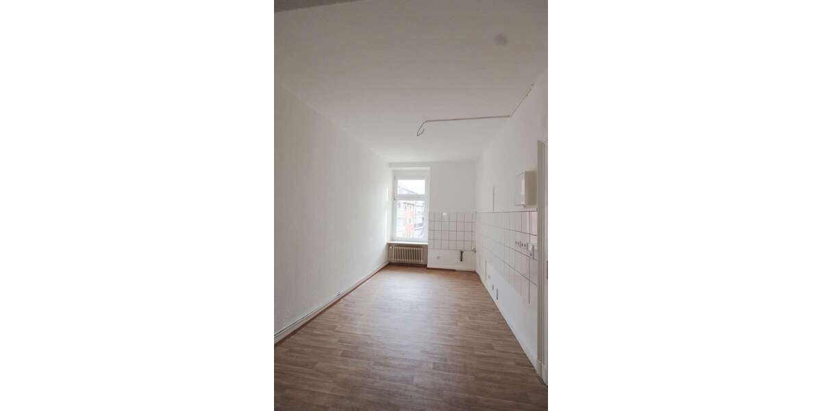 Etagenwohnung Wuppertal Heckinghausen - 5 Zimmer, 105 m&sup2;, 750&euro; | Angebot:26197897