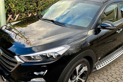 Hyundai TUCSON 47.000 km 19.800 &euro; Duisburg 47249