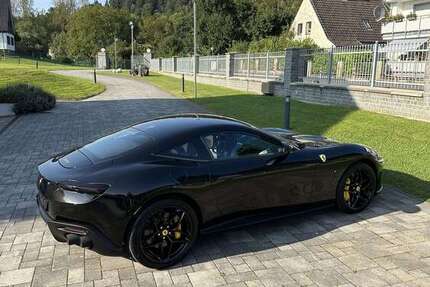 Ferrari Roma 1.823 km 225.000 € Wuppertal 42329