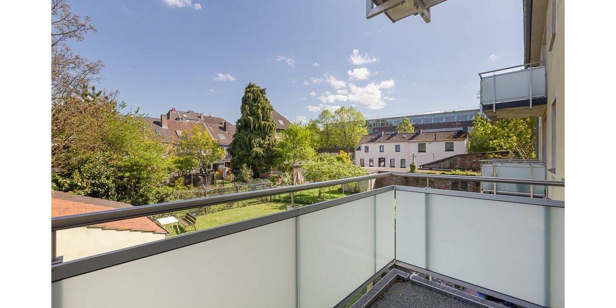 Etagenwohnung Essen Bredeney - 4 Zimmer, 81 m&sup2;, 269.000&euro; | Angebot:23958774