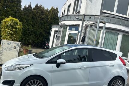 Ford Fiesta 84.000 km 6.999 &euro; Essen 45326