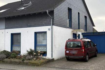 Haus Moers Kapellen-Mitte - 4 Zimmer, 114 m&sup2;, 449.000&euro; | Angebot:25668381