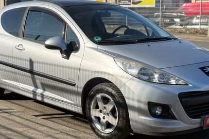 Peugeot 207 230.000 km 1.999 &euro; ESSEN 45329