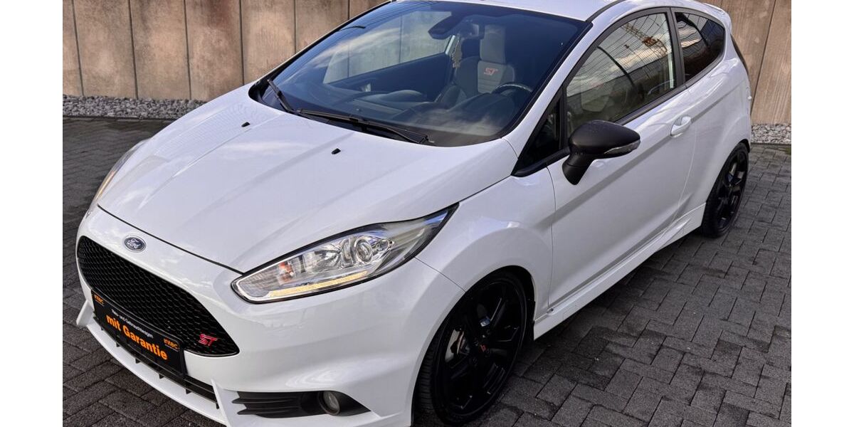 Ford Fiesta 157.000 km 7.490 &euro; Dinslaken 46539