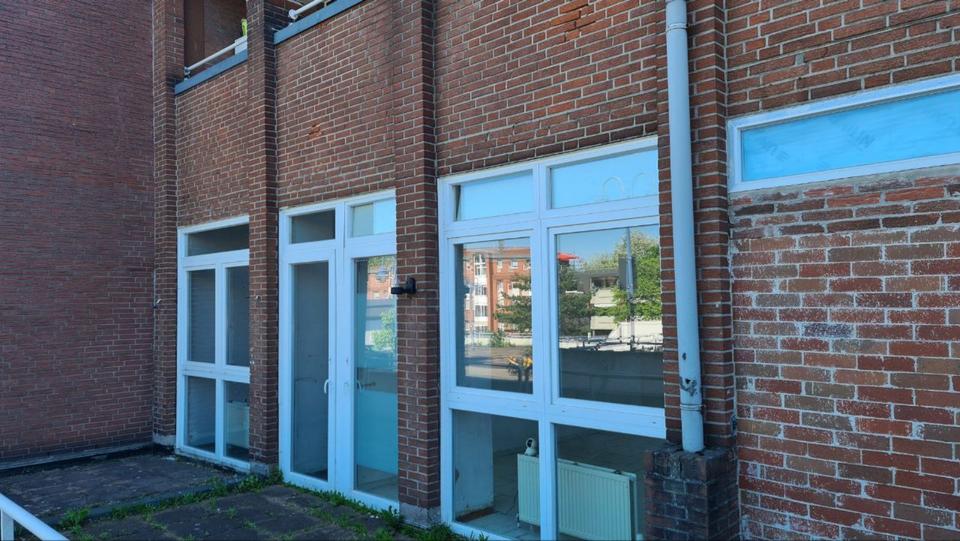 Sonnige grosszügige 3 Zi Wohnung mit Terrasse in ruhiger Lage 3 zimmer