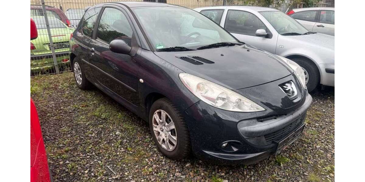 Peugeot 206 113.000 km 2.500 &euro; Essen 45326