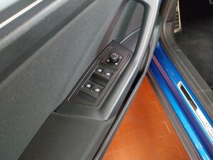 VW T-Roc Active 1.5 TSI ACC Navi PDC SHZ 23.625 km 24.790 € HAAN 42781