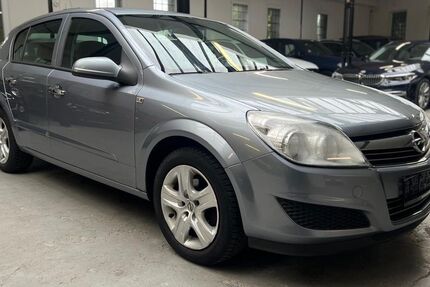 Opel Astra 149.000 km 2.450 € Velbert 42551