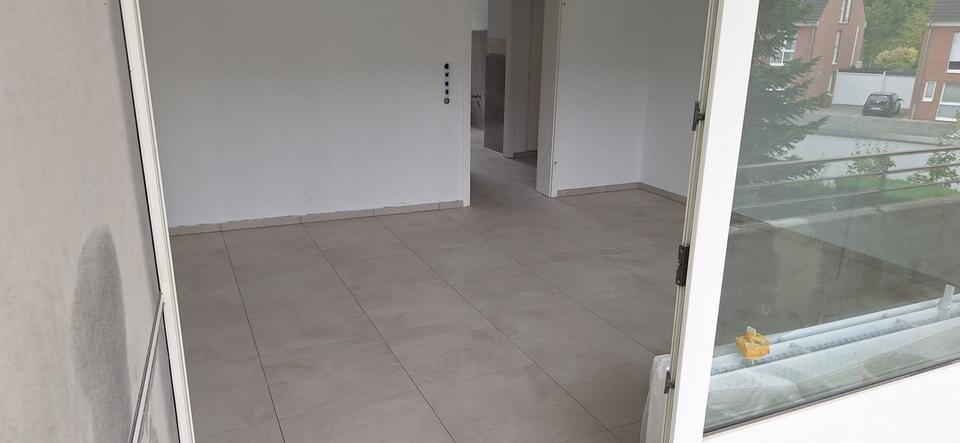 Kernsanierte 3 Zimmer Wohnung mit Balkon und Garage 3 zimmer