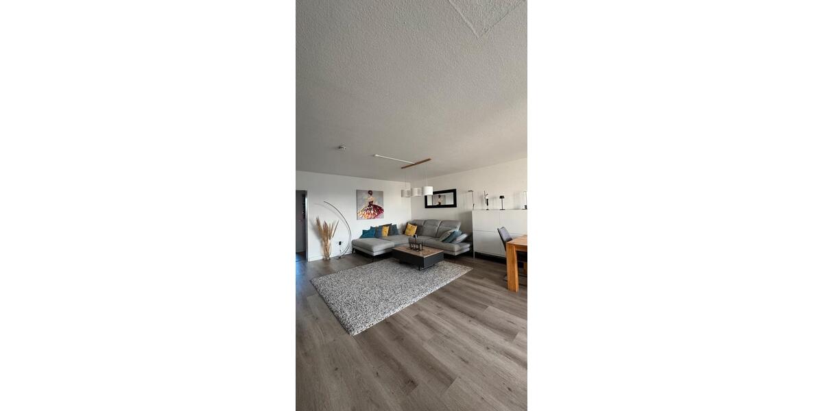 Moderne 3,5-Zimmer Wohnung mit Balkon 3.5 zimmer