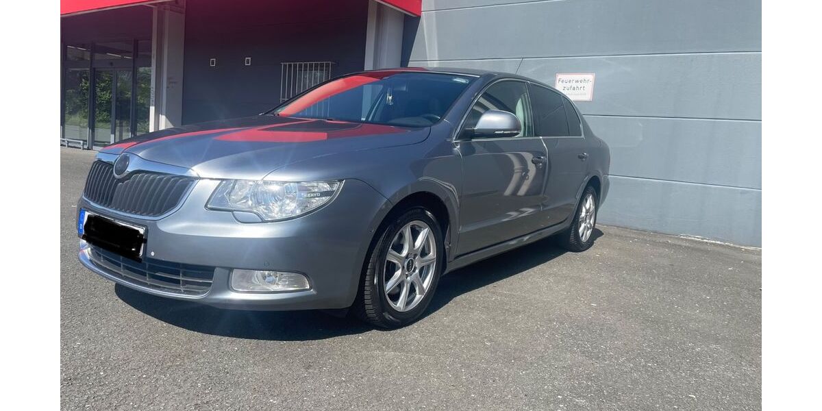 Skoda Superb 250.900 km 5.900 &euro; Mülheim an der Ruhr 45476