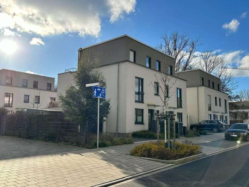 Haus zum Kaufen in Gelsenkirchen 699.000 € 130 m²
