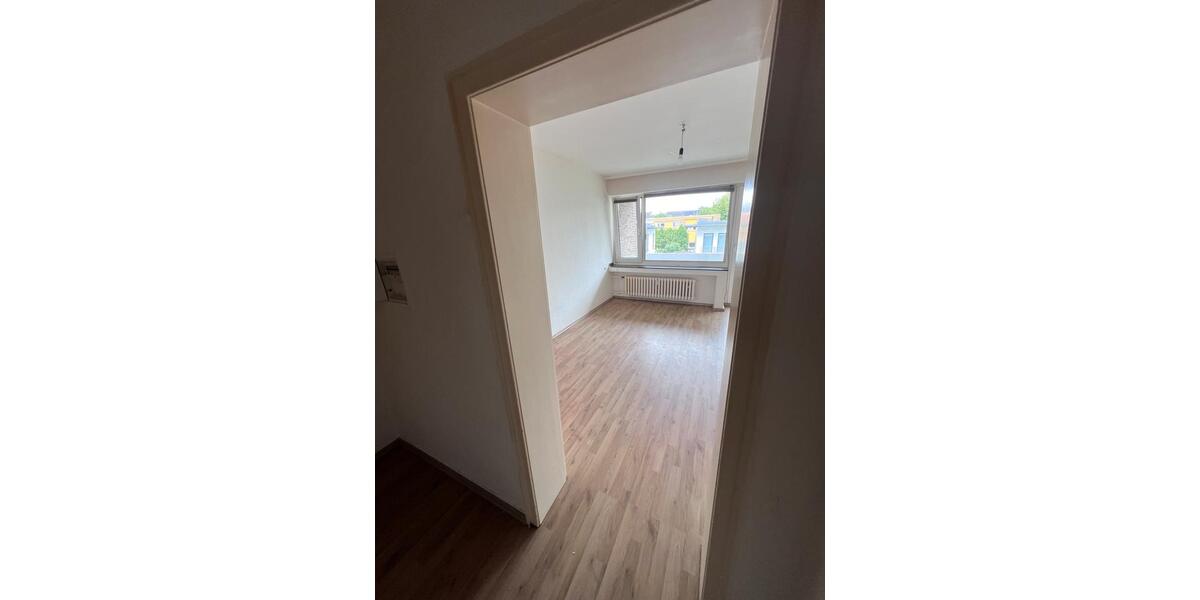 Erdgeschoßwohnung Gelsenkirchen Erle - 2.5 Zimmer, 45 m&sup2;, 610&euro; | Angebot:26414759